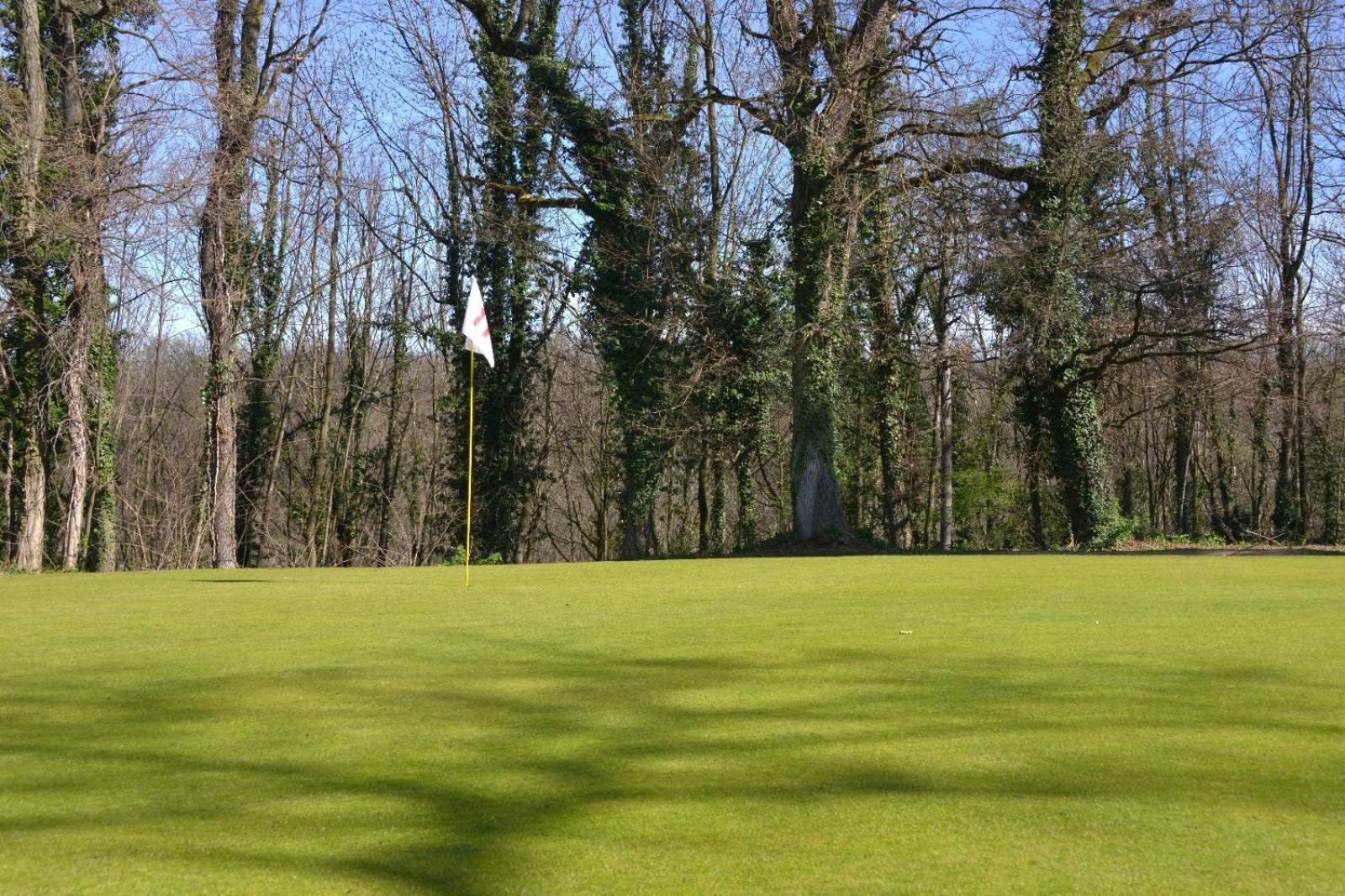 Best Western Golf D'Albon Eksteriør bilde